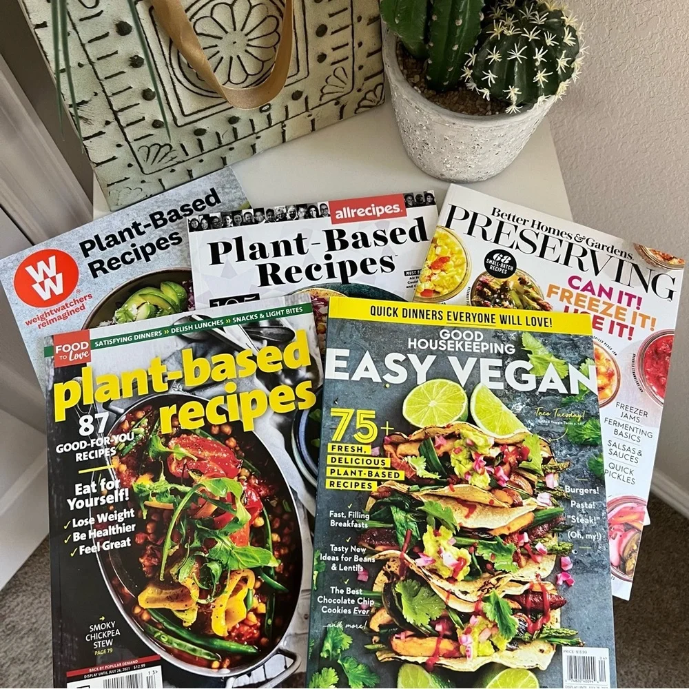 ❌ New! $66 Retail Value! Set of 5 Plant Based / Vegan Themed Magazines